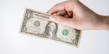 Featured image for: Dollar-Cost Averaging: The Smart Investor's Strategy for Market Volatility